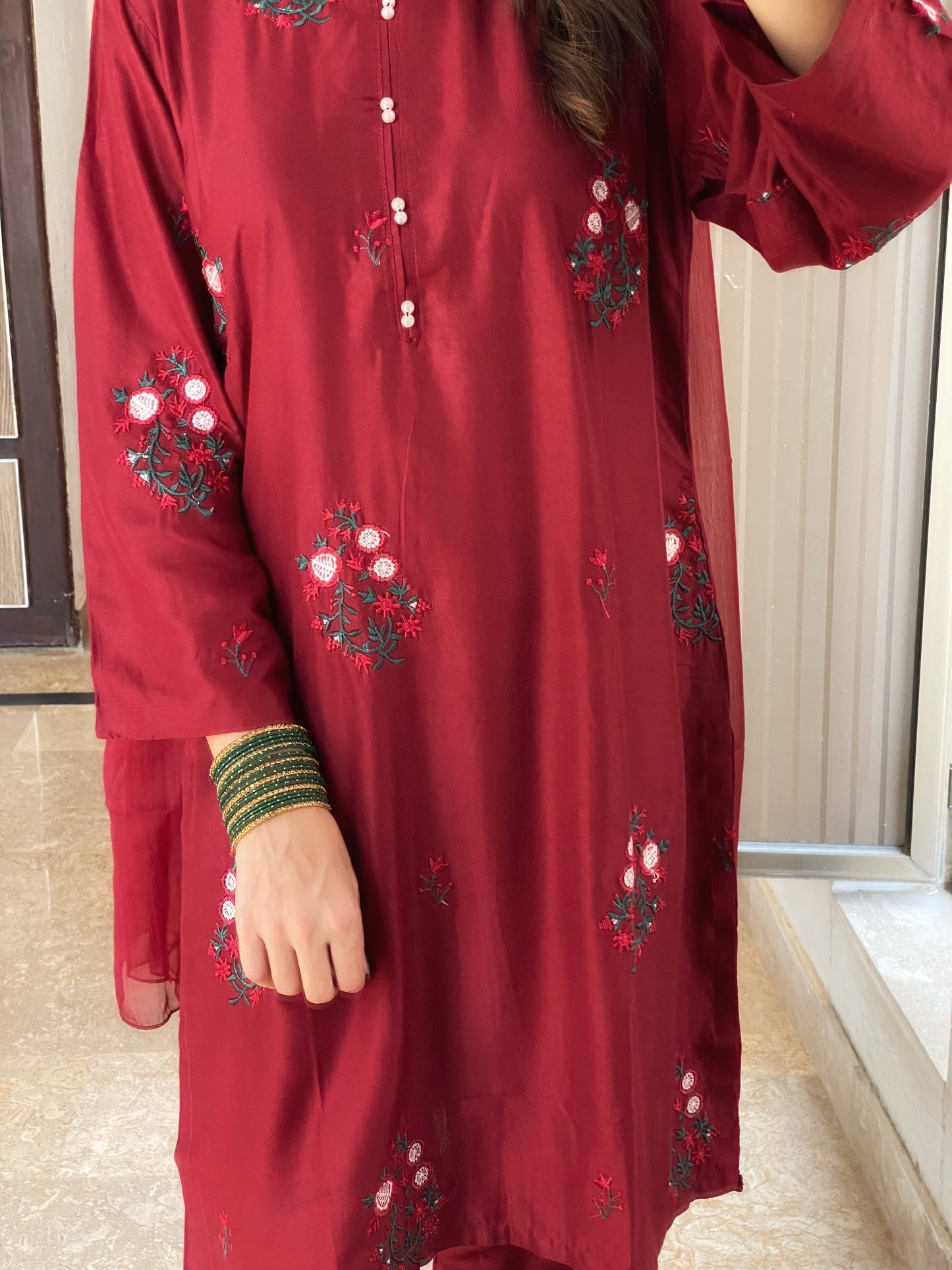 Embroidry lawn 2 pc